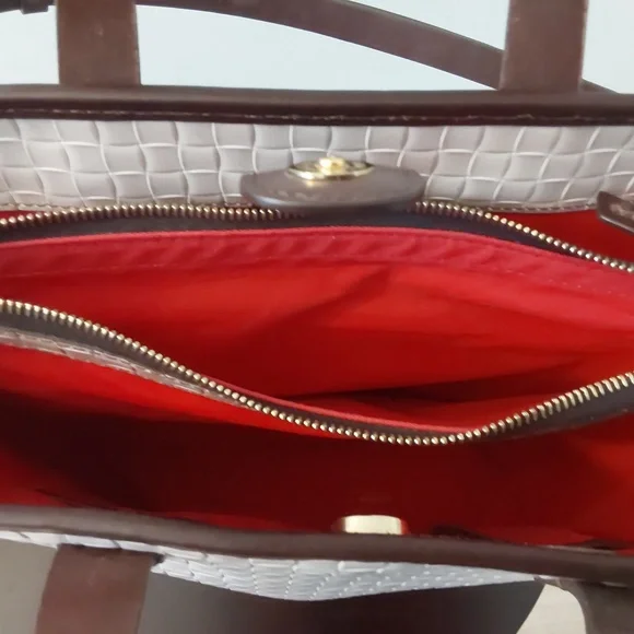 Dooney & Bourke Embossed Leather Shopper w/Accessories - Picture 4 of 6